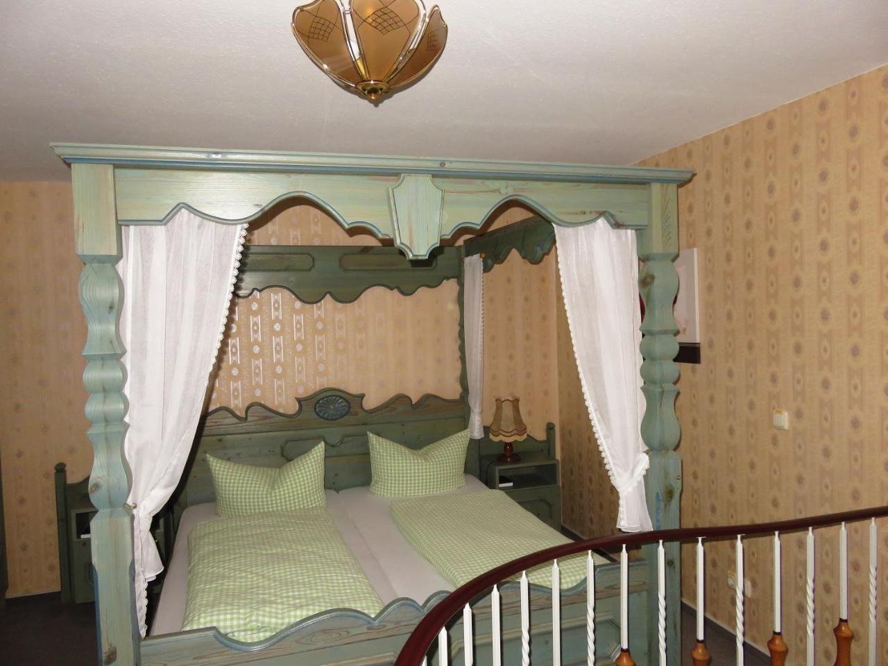 Hotel Schwarzaburg Schwarzburg Экстерьер фото